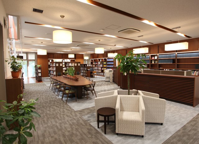 日本交通公社 「旅の図書館」
